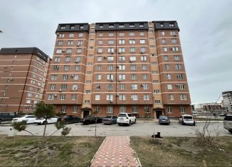 Продажа 1-комнатной квартиры, 40 м2, Каспийск, улица Зейнудина Батманова, 22Б