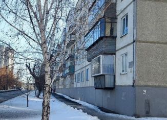 Продажа 3-комнатной квартиры, 63.3 м2, Курган, улица Войкова, 21, жилой район Центральный