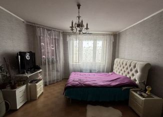 Продам 2-комнатную квартиру, 62 м2, Чехов, Земская улица, 2