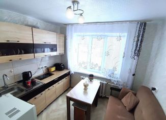 Продажа 1-ком. квартиры, 38 м2, Иркутская область, улица Гагарина, 1