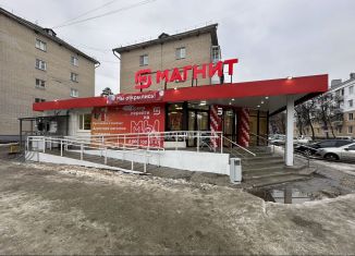 Продаю торговую площадь, 384.2 м2, Пензенская область, Братская улица, 2