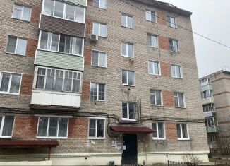 Продается однокомнатная квартира, 30.4 м2, Рошаль, Советская улица, 47