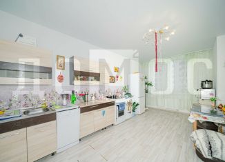 Продажа трехкомнатной квартиры, 73 м2, Екатеринбург, Хрустальногорская улица, 93, ЖК Рио