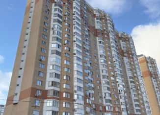 Продаю 3-комнатную квартиру, 131.6 м2, Московский, Радужная улица, 14к2