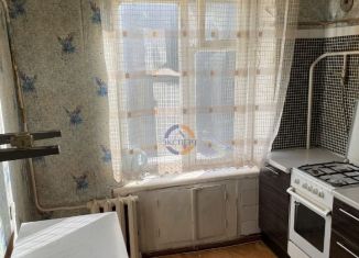 Продается 1-комнатная квартира, 30 м2, Великий Новгород, улица Рахманинова, 1