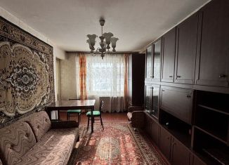 Сдача в аренду трехкомнатной квартиры, 59 м2, Красноярск, улица Гусарова, 80