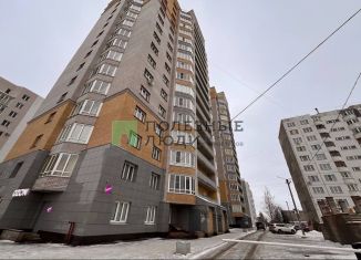 Продается 3-комнатная квартира, 90 м2, Кировская область, улица Щорса, 19к2