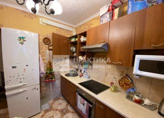 Продается 3-комнатная квартира, 60.2 м2, Москва, улица Алексея Дикого, 18, район Новогиреево