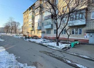 Продам 1-комнатную квартиру, 30 м2, Старый Оскол, микрорайон Приборостроитель, 9