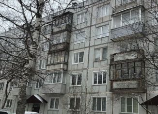 Сдам в аренду 1-комнатную квартиру, 35 м2, Киров, Октябрьский проспект, 56А