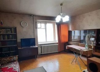 Продам трехкомнатную квартиру, 64.2 м2, Киров, улица Карла Маркса, 47, Октябрьский район