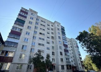 Продается трехкомнатная квартира, 60.6 м2, Курск, Железнодорожный округ, Республиканская улица, 50Е