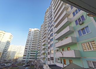 2-комнатная квартира на продажу, 56.8 м2, Новороссийск, проспект Ленина, 103