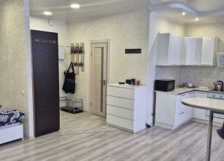 Продается 1-ком. квартира, 35.2 м2, Казань, улица Чингиза Айтматова, 11