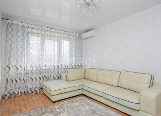 Продам 3-ком. квартиру, 65.3 м2, Приморский край, улица Черняховского, 21