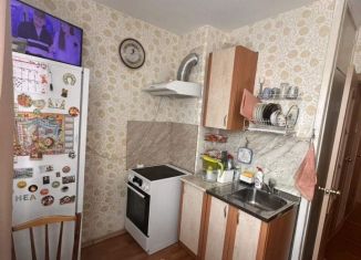 Продаю 2-комнатную квартиру, 51 м2, Колпино, Октябрьская улица, 69