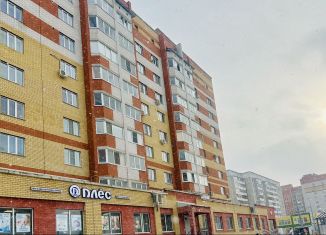 Продаю 2-комнатную квартиру, 60 м2, Йошкар-Ола, улица Петрова, 26