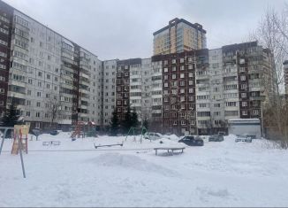 Продаю четырехкомнатную квартиру, 81.7 м2, Пермь, улица Лякишева, 9