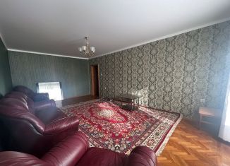 Продается 2-комнатная квартира, 86 м2, Ставрополь, улица Лермонтова, 206к1