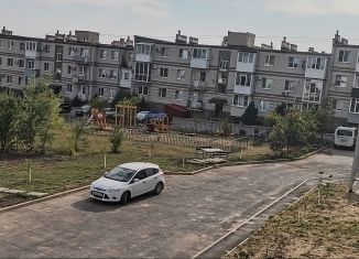 Продажа 2-комнатной квартиры, 49 м2, Таганрог, улица Победы, 103