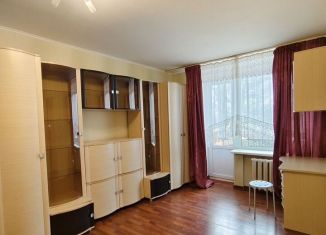 Сдаю 1-ком. квартиру, 30 м2, Москва, Парковая улица, 18, метро Пятницкое шоссе