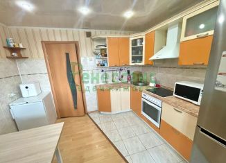 Продажа 2-ком. квартиры, 60 м2, Брянская область, улица Дуки, 60