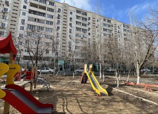 Продажа 3-комнатной квартиры, 74 м2, Астраханская область, Московская улица, 89