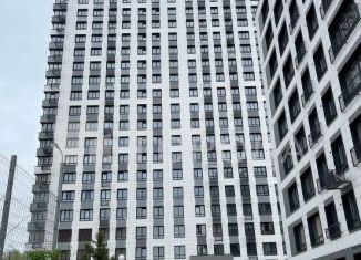 Продаю 1-комнатную квартиру, 32 м2, Новосибирск, улица Королёва, 1Б