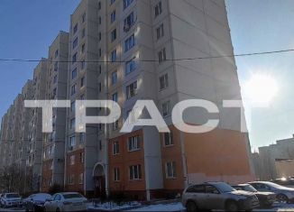 Продажа 3-ком. квартиры, 65 м2, Воронеж, улица Курчатова, 32А