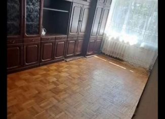 Продам трехкомнатную квартиру, 56 м2, Шахты, Советская улица, 143А