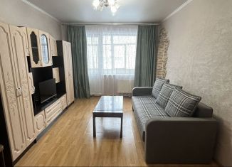 Сдается 2-ком. квартира, 45 м2, Татарстан, улица Короленко, 47