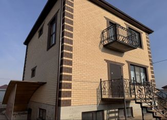 Продам дом, 234 м2, село Солянка, улица Бориса Алексеева