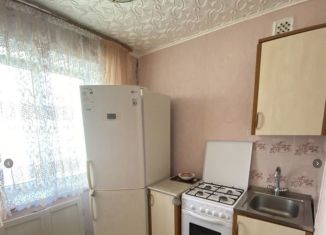 Сдаю 2-комнатную квартиру, 43 м2, Волгоград, улица Елисеева, 10