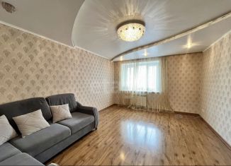 Продается 2-комнатная квартира, 61 м2, Смоленск, улица Попова, 52А