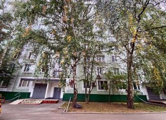 Продаю 3-ком. квартиру, 11.7 м2, Москва, Ореховый бульвар, 49к2, метро Шипиловская