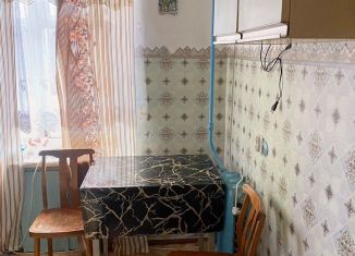 Продаю 2-комнатную квартиру, 39.7 м2, Медвежьегорск, улица Карла Маркса, 8