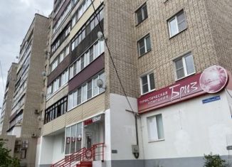 Продам торговую площадь, 151 м2, Щёкино, Советская улица, 26