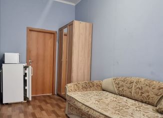 Сдаю в аренду комнату, 10 м2, Санкт-Петербург, 7-я Советская улица, 30