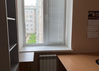 Сдается офис, 9 м2, Котлас, улица 70 лет Октября, 20