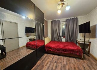 Сдается 3-комнатная квартира, 55 м2, Москва, Северный бульвар, 8, Северный бульвар