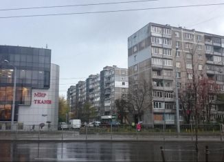 Продам 3-комнатную квартиру, 62 м2, Калининград, улица 9 Апреля, 58