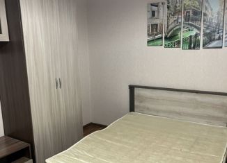 Аренда 1-комнатной квартиры, 40 м2, Астрахань, улица Бориса Алексеева, 20к4