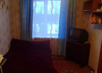2-комнатная квартира на продажу, 43.1 м2, поселок городского типа Парфино, улица Космонавтов, 6