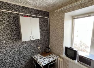 Продается двухкомнатная квартира, 46.4 м2, Пикалёво