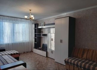 Однокомнатная квартира в аренду, 39 м2, Курчатов, Садовая улица, 2