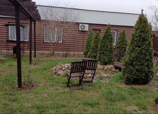 Сдается дом, 40 м2, станица Тамань, улица Декабристов, 16А