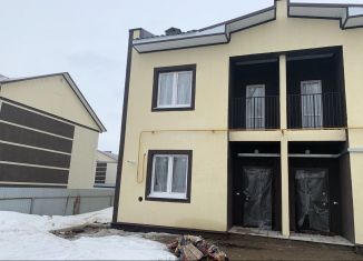 Продажа таунхауса, 107 м2, деревня Байрак, Дружная улица