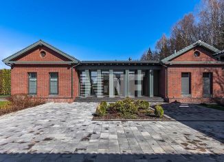 Дом на продажу, 572 м2, деревня Каменка, улица Бульварное Кольцо, 24