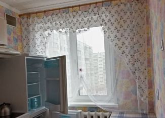 Сдам в аренду 1-комнатную квартиру, 30 м2, Новосибирск, улица Селезнева, 37, улица Селезнева