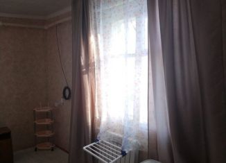 Сдам в аренду 3-ком. квартиру, 60 м2, Саха (Якутия), Строительная улица, 9